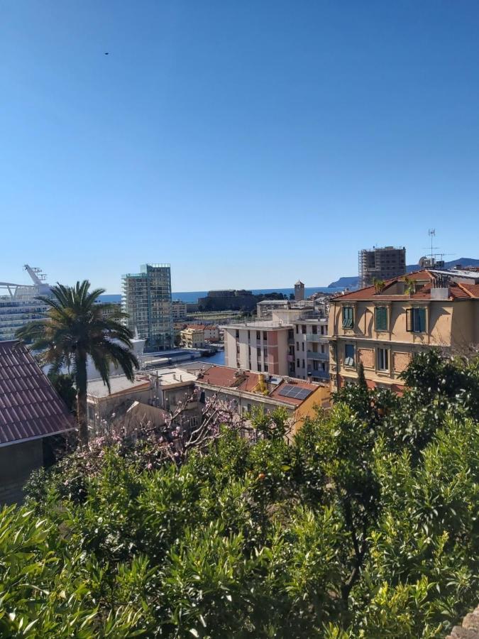 Costa E Mare Apartment Savona Exterior photo