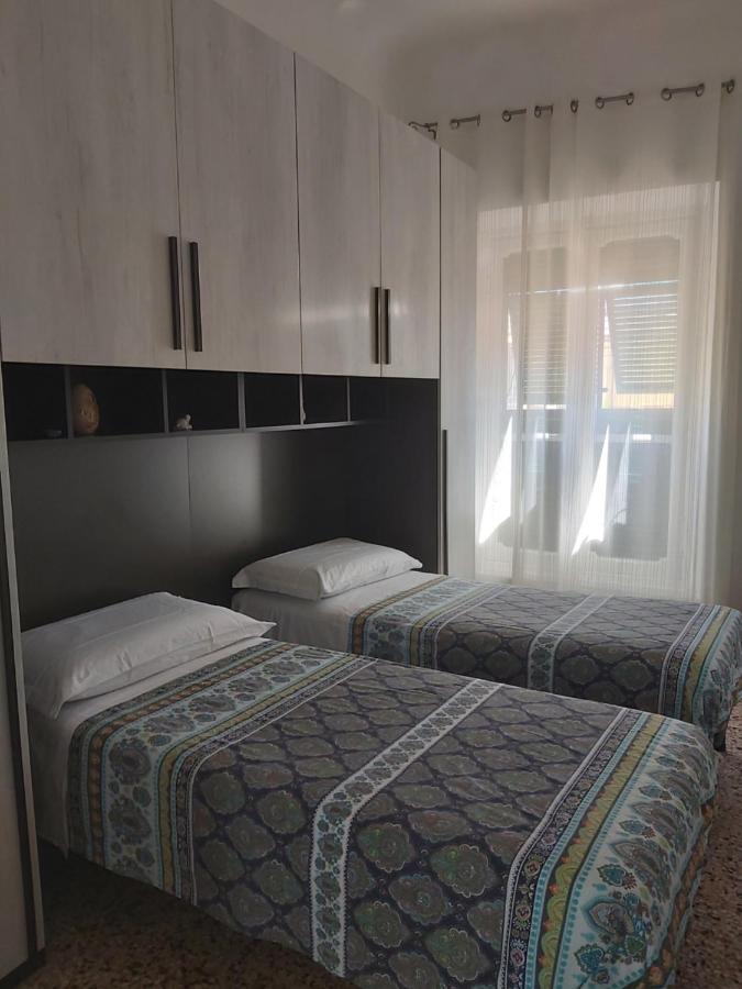 Costa E Mare Apartment Savona Exterior photo